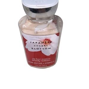Bath & Body Works Japanese Cherry Blossom hand lotion